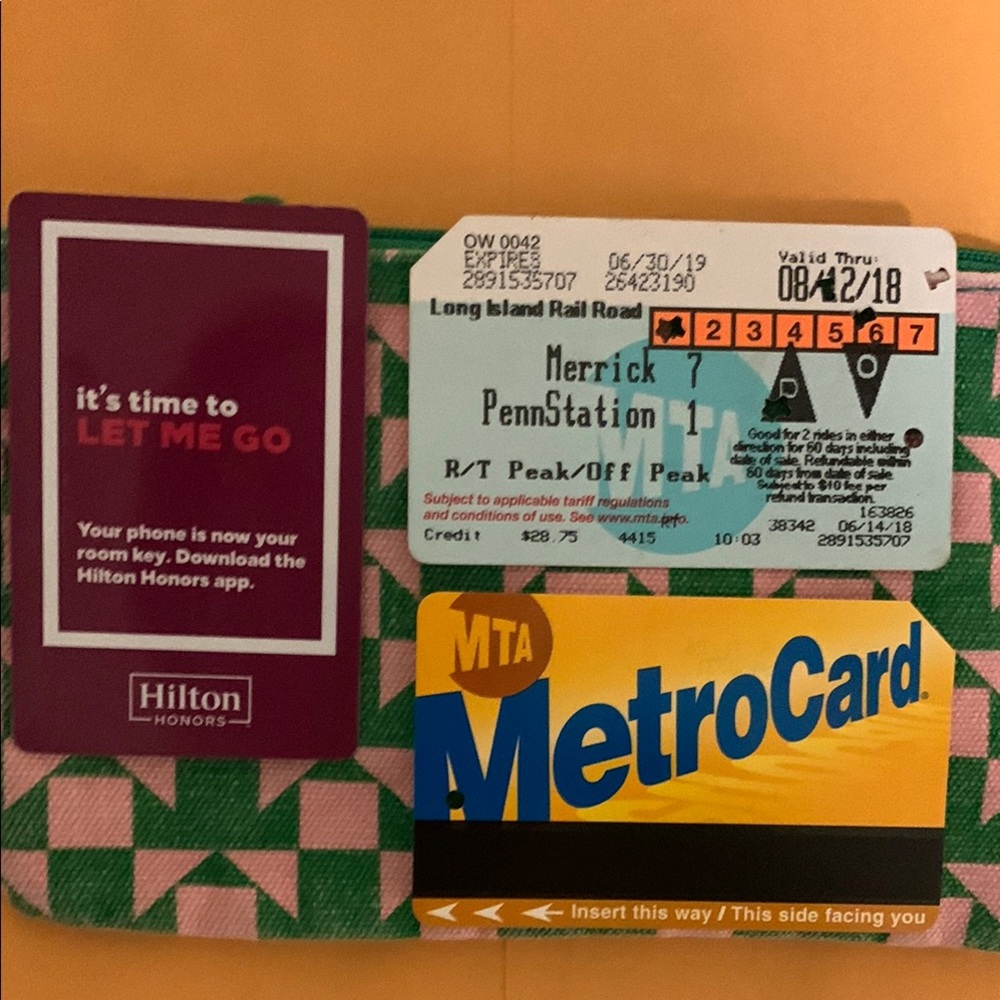 Metrocard with bonus Souvenirs From New York City